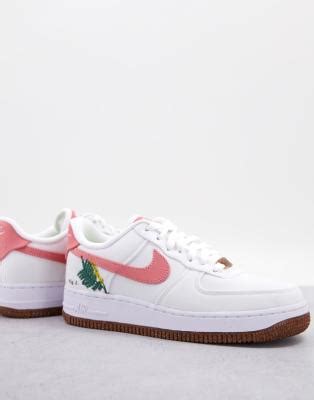 nike air force met bloemen